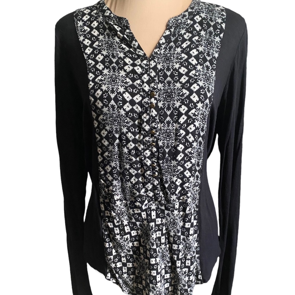 Lucky Brand long sleeves shirt/blouse/top size M, black & white, work or casual